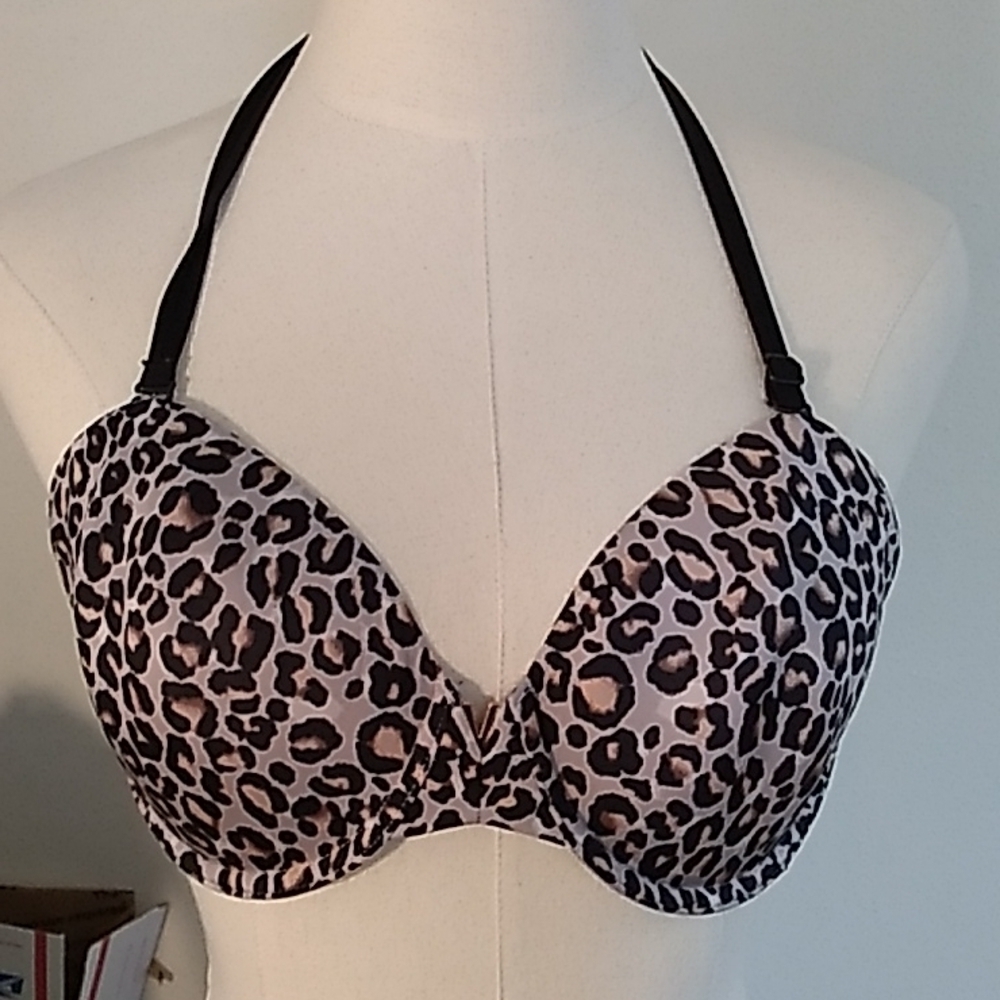 Victoria's Secret 34DD bra leopard print 🐆